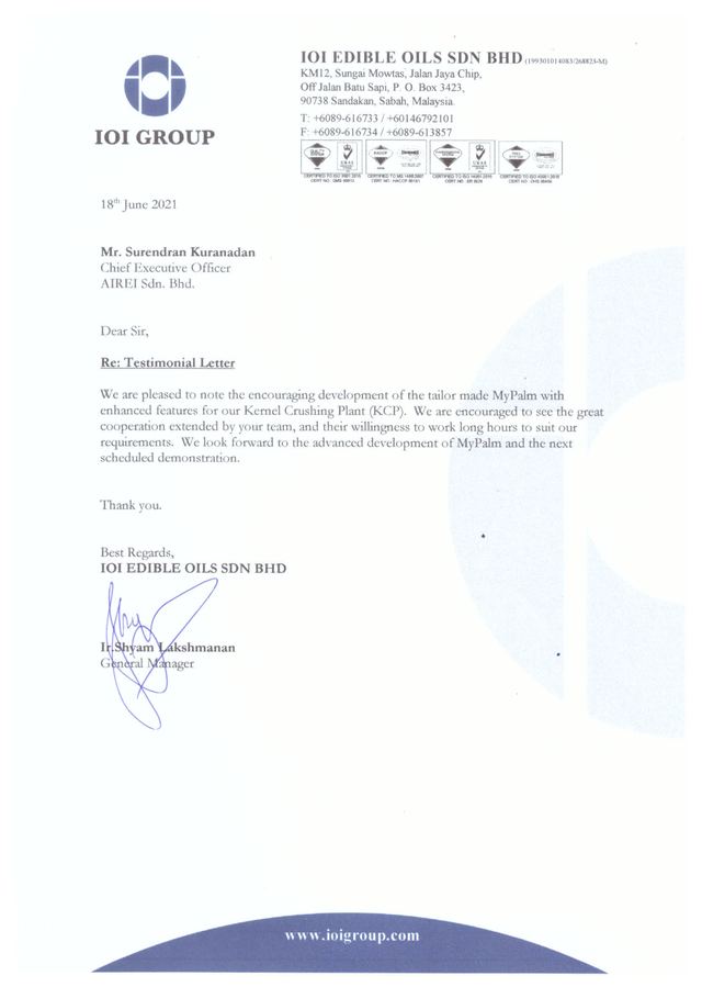 A scanned one-page letter on IOI Edible Oils Sdn Bhd letterhead, the blue IOI Group roundel at the top left and a Sandakan, Sabah address at the right above a row of four ISO and HACCP certification marks. It is dated 18 June 2021, addressed to Mr. Surendran Kuranadan, Chief Executive Officer, AIREI Sdn. Bhd., and headed Re: Testimonial Letter. One short paragraph sits in the middle of the page, and a large blue ink signature loops over the printed name Ir. Shyam Lakshmanan, General Manager. A blue arc at the foot carries www.ioigroup.com.